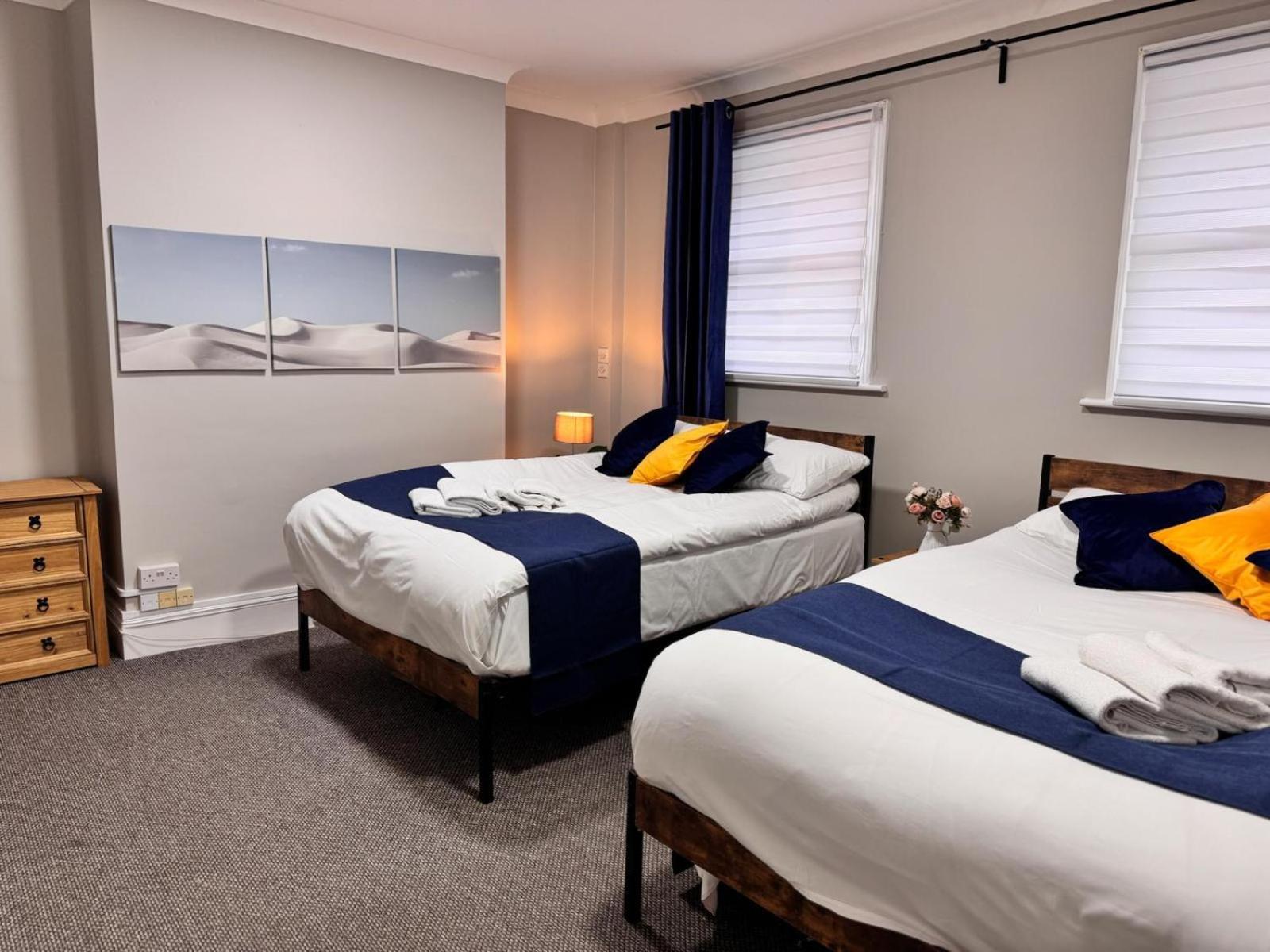 Luxury And Stylish Ensuits Guest house *