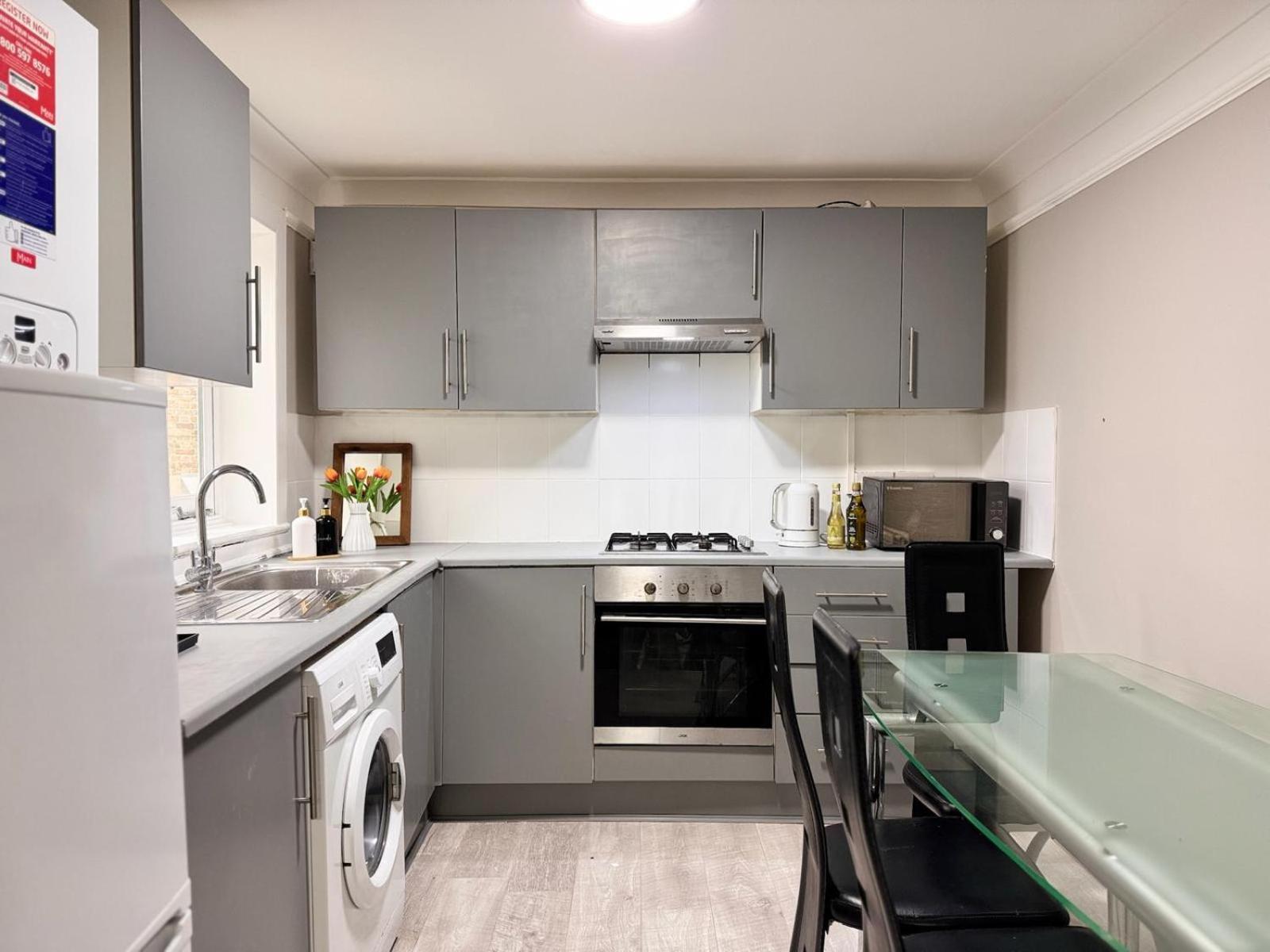 Luxury And Stylish Ensuits Guest house *