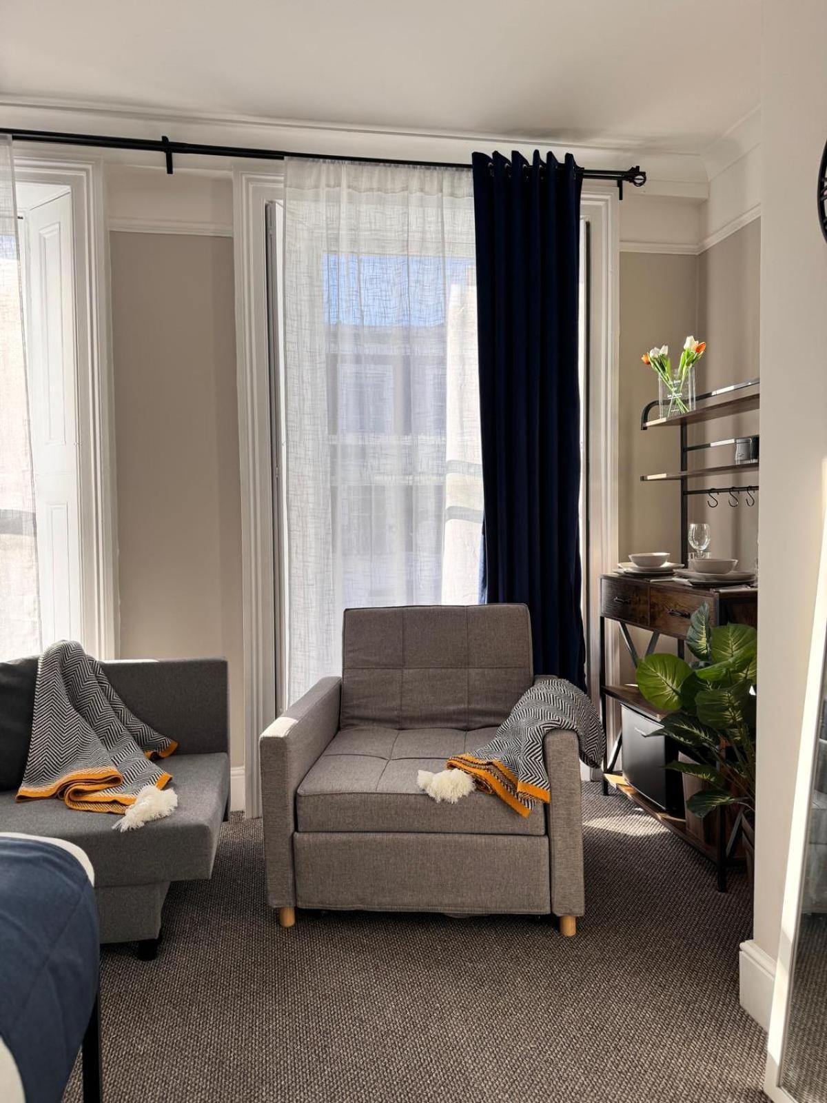Guest house Luxury And Stylish Ensuits